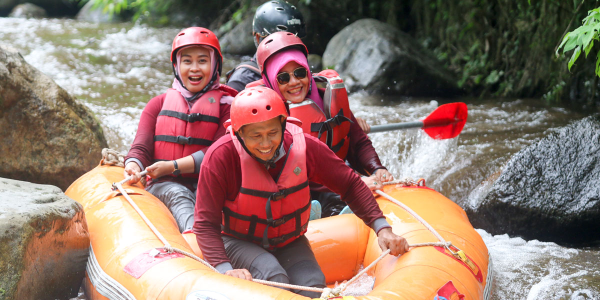 KKG-Gresik-Rafting-arjuno-tos-adventure-pacet-mojokerto