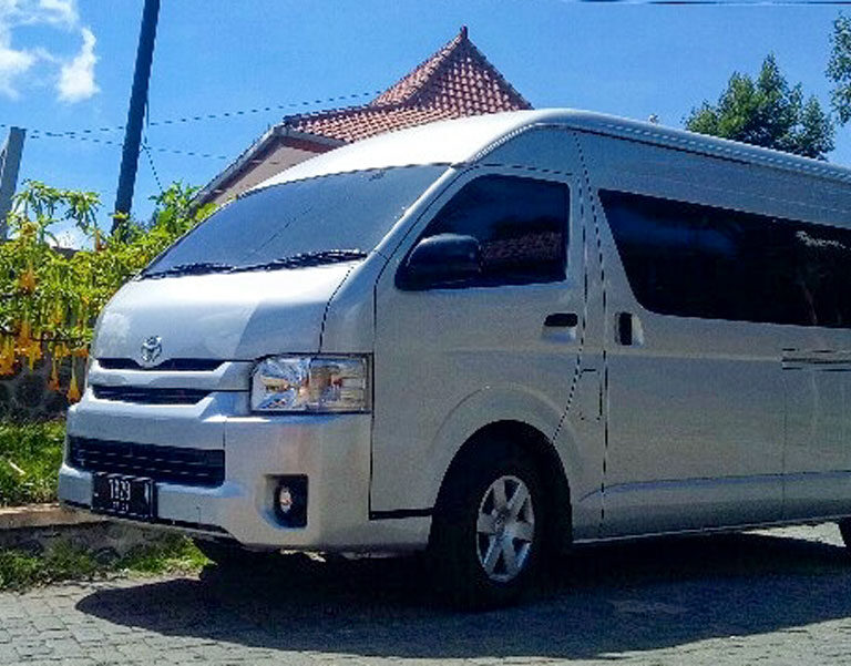 hiace-tos-adventure