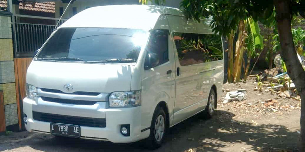 traveling-rent-car-hiace-tos-adventure