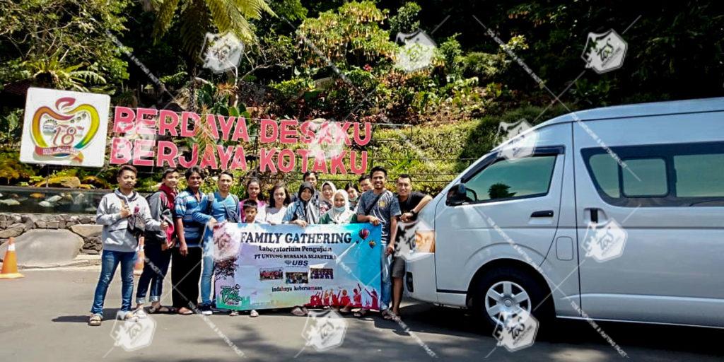 Hiace Aman dan Nyaman ubs-traveling-rent-car-hiace-tos-adventure