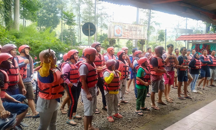 Arum Jeram Pacet Mojokerto