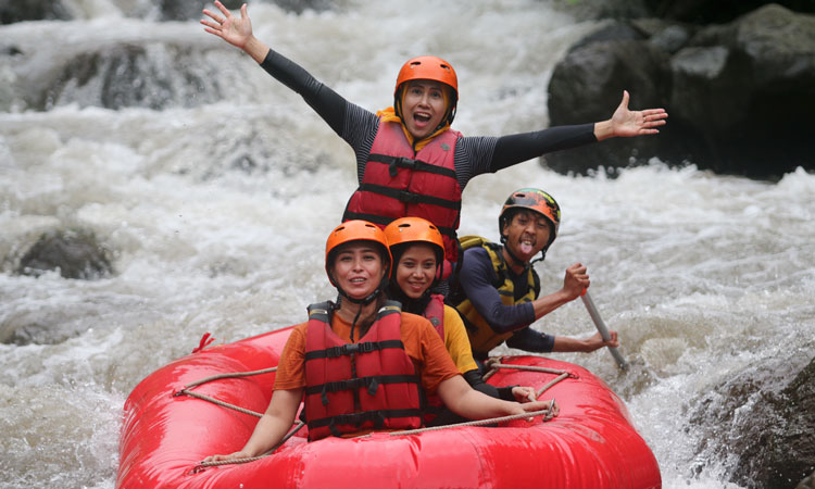 Matahari-sidoarjo-department-store-rafting-dan-arung-jeram-di-pacet-mojokerto-4