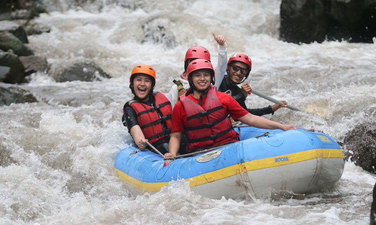 Harga Rafting Pacet Mojokerto Matahari-sidoarjo-department-store-rafting-dan-arung-jeram-di-pacet-mojokerto-5.