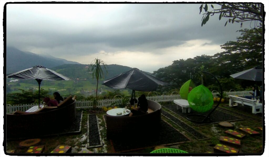Ngabuburit-di-selotapak-trawas4